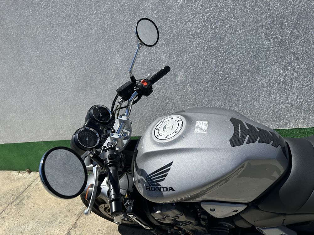 Honda Hornet CB 900