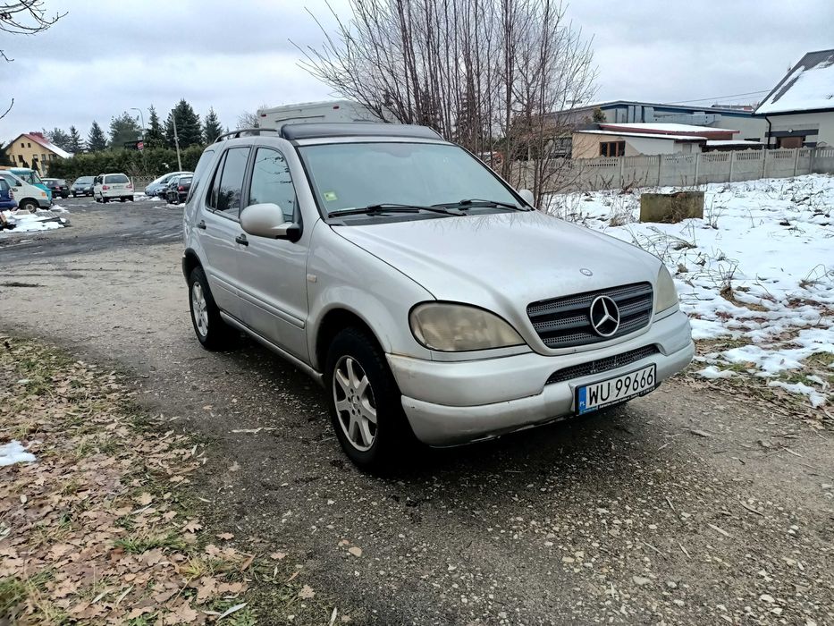 Mercedes Ml 4.3 B+G 272km 01r Automat 4x4