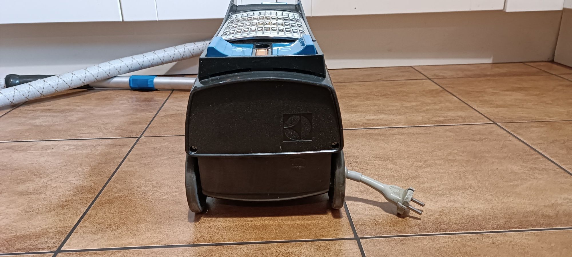 Odkurzacze VINTAGE Electrolux 320 LUX