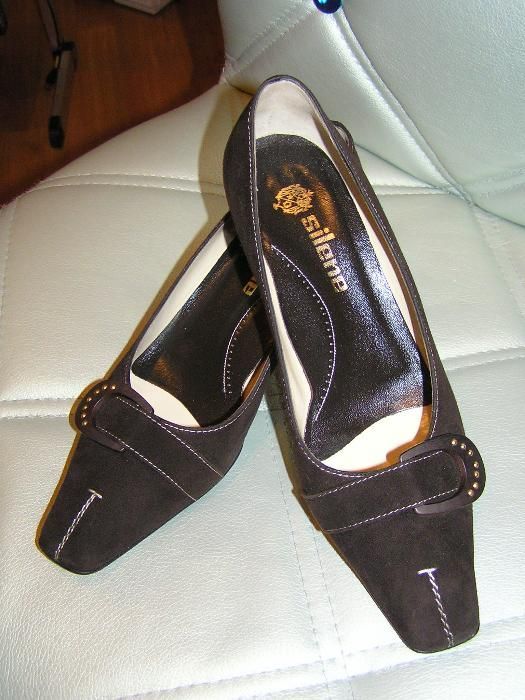 Продам туфли замшевые "Silene" Италия 37р.
