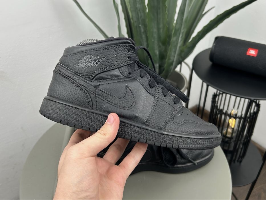 Оригінал! Кросівки Jordan Air 1 36.5 розмір М05285