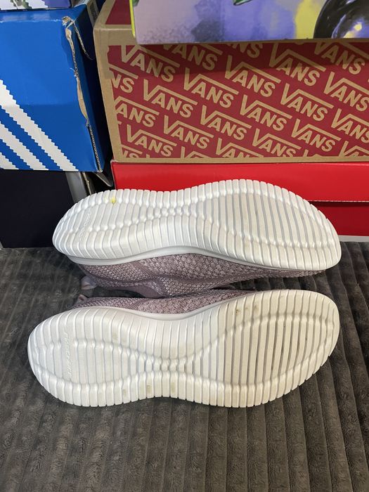 Жіночі кросівки Skechers 38(25см) оригінал