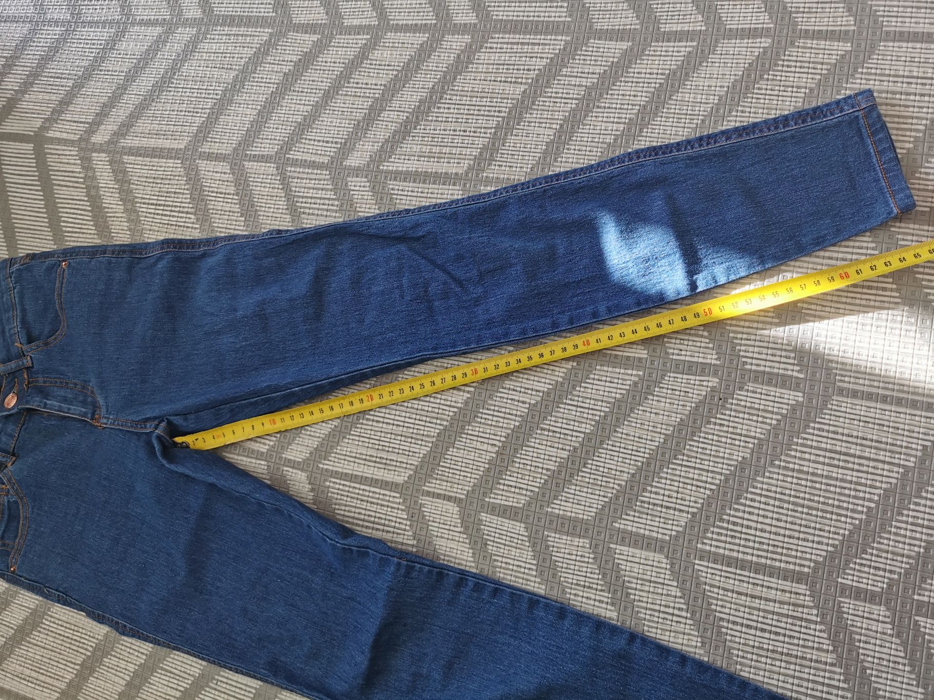 Nowe spodnie rurki jeansy r 32