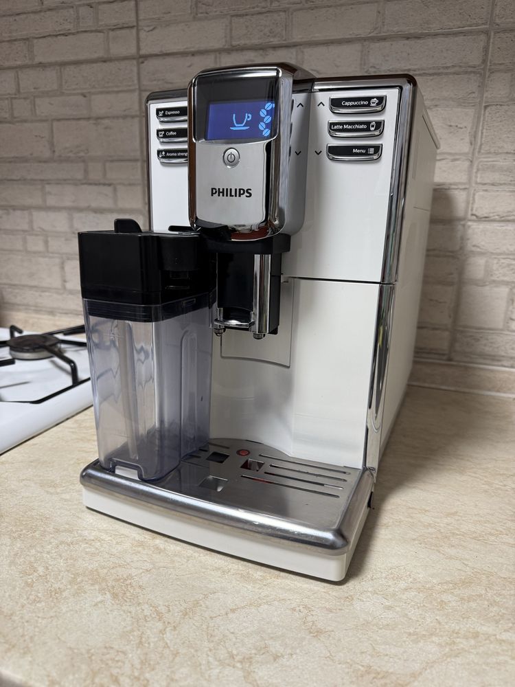 Кофемашина Philips  Saeco EP5361 series