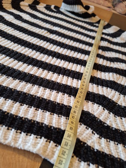 Golf czarno biały roz 38