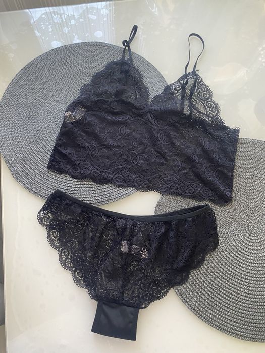 Жіноча кружевна білизна