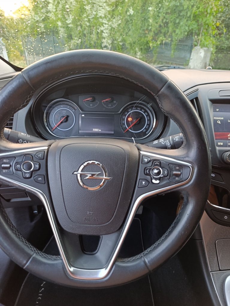 Vendo Opel Insignia 2.0 140cv