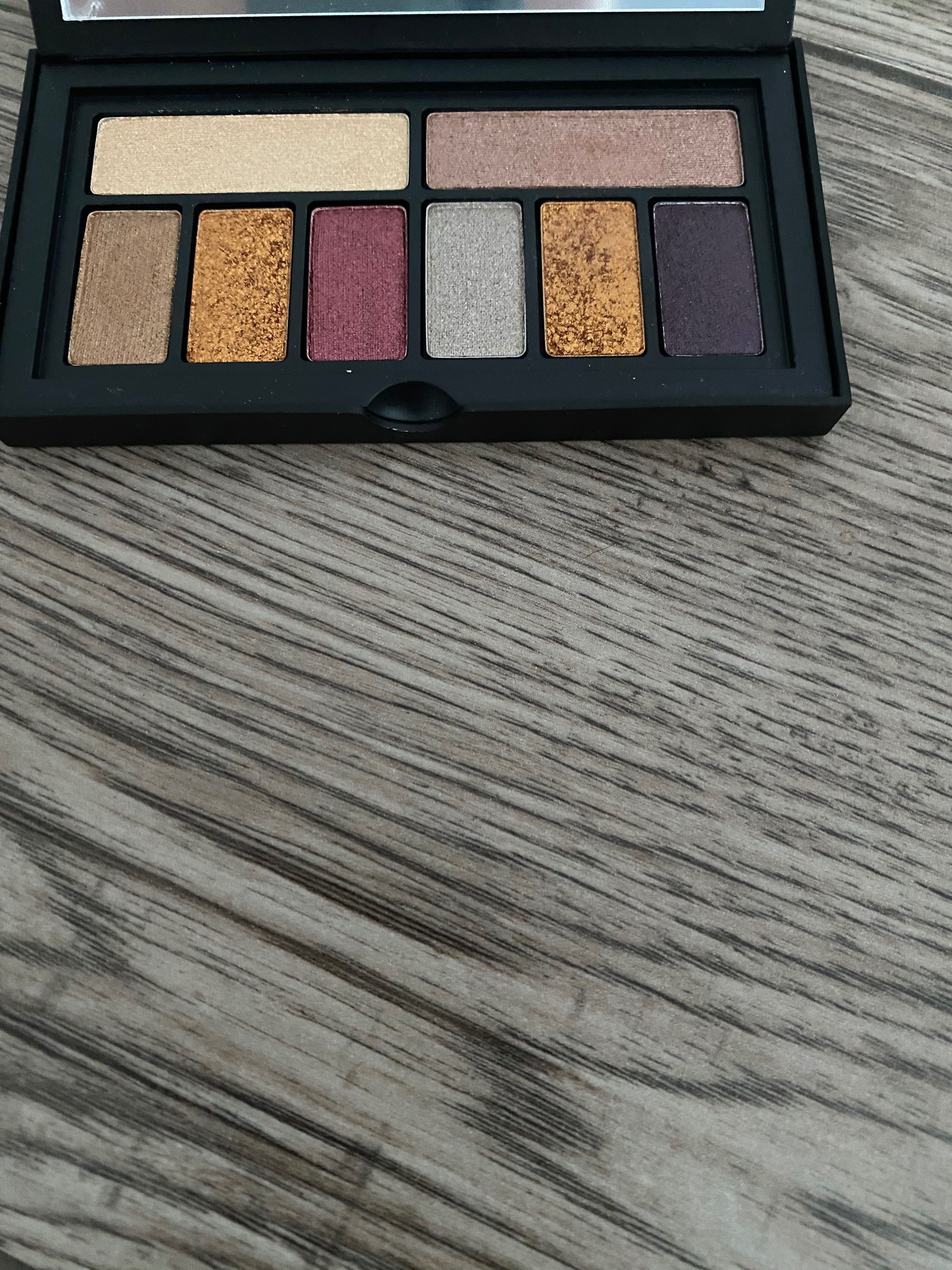 Piękne cienie Smashbox