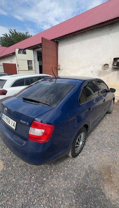 Продам шкоду рапід після не великої пожежі