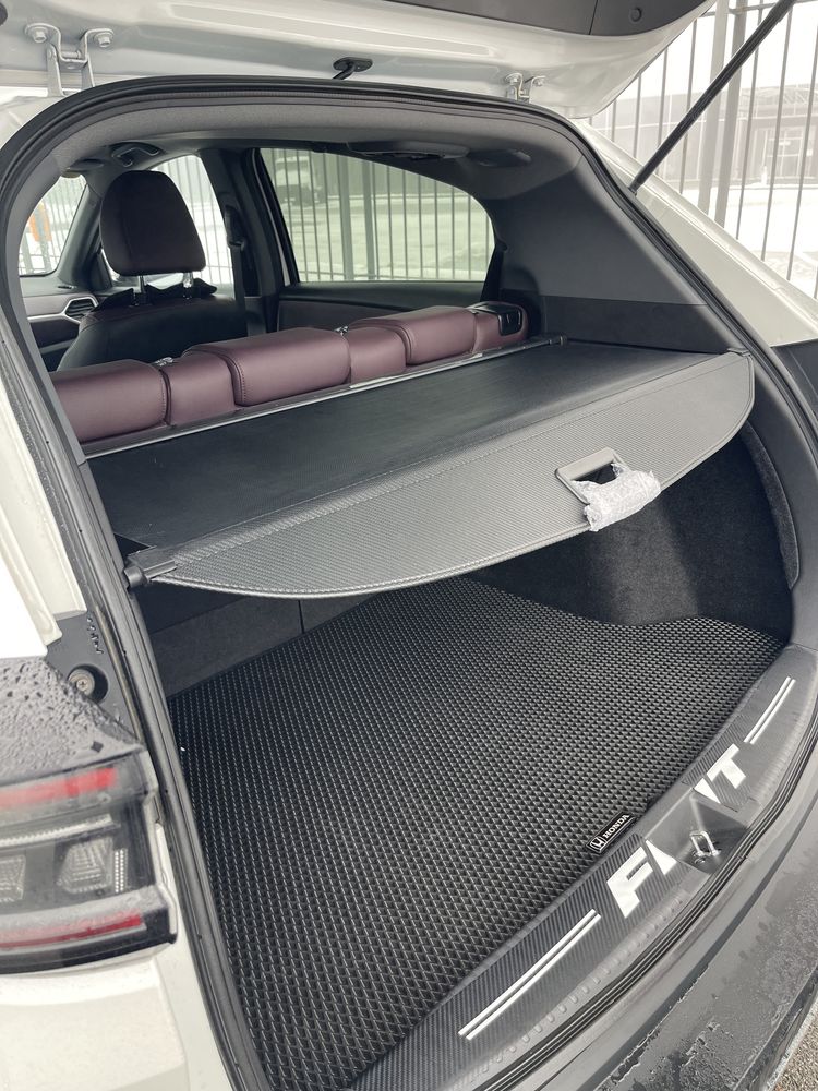 Шторка-ролета в багажник для Honda MNV