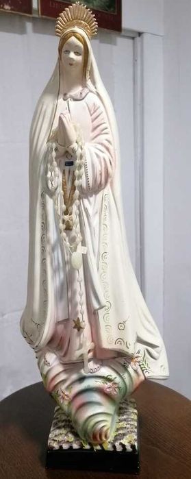 Escultura Nossa Senhora Rosário Fátima em terracota