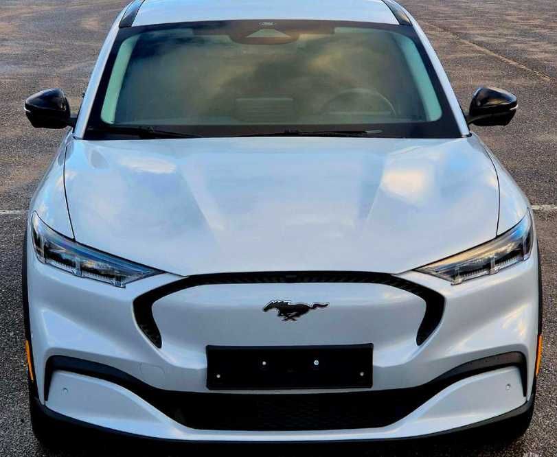 Бампер Ford Mustang Mach-E местанг електро розборка шрот