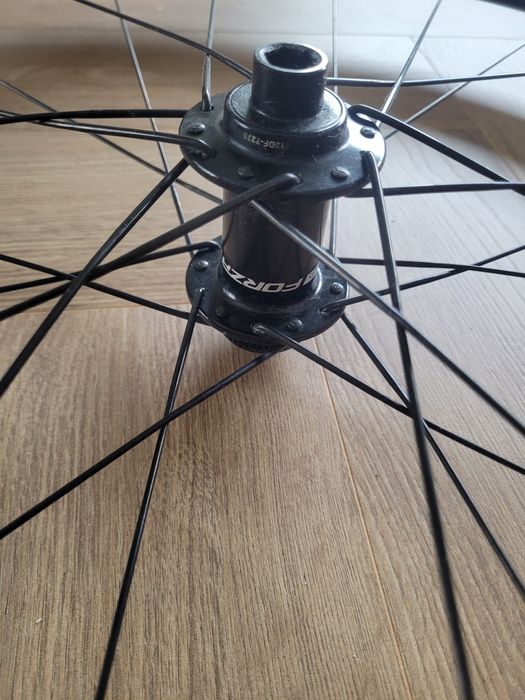 Koła karbonowe - Forza Model Levanto