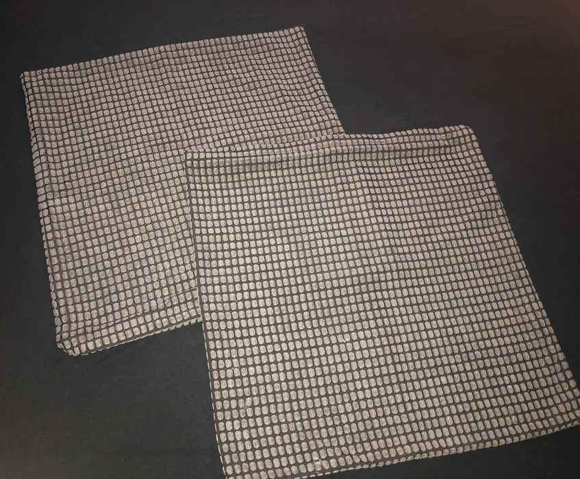 Poszewki ozdobne brąz, kratka. 2szt. 49x49cm