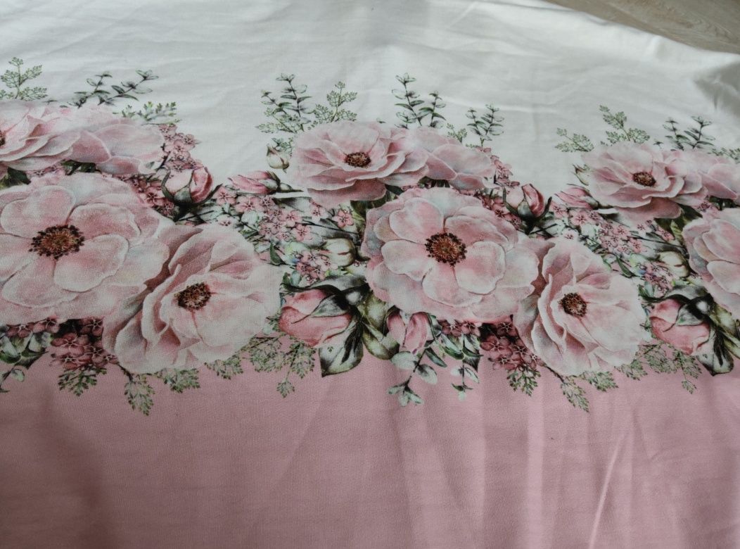 Nowa duża bluza rozpinana  w kwiaty kaptur