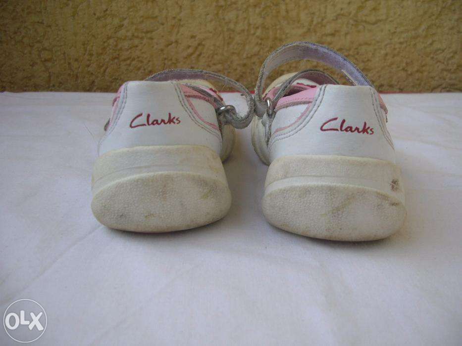 Półbuty dziewczęce Clarks Active Air rozmiar 9,5 F, dł wkładki 17,5 cm