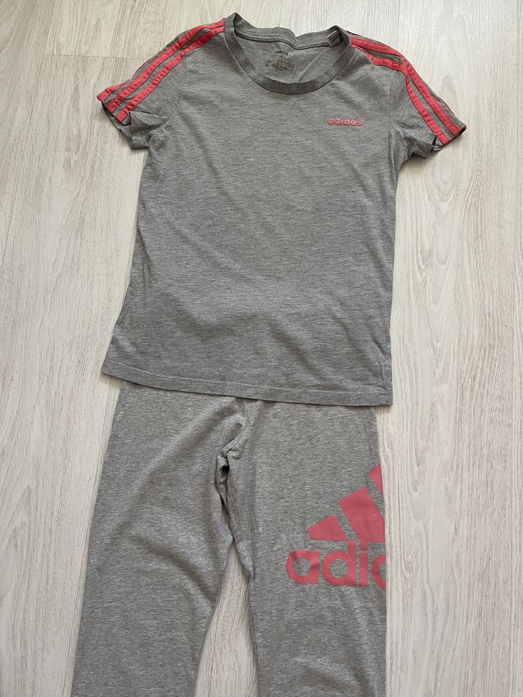 Костюм оригінал Adidas розмір S