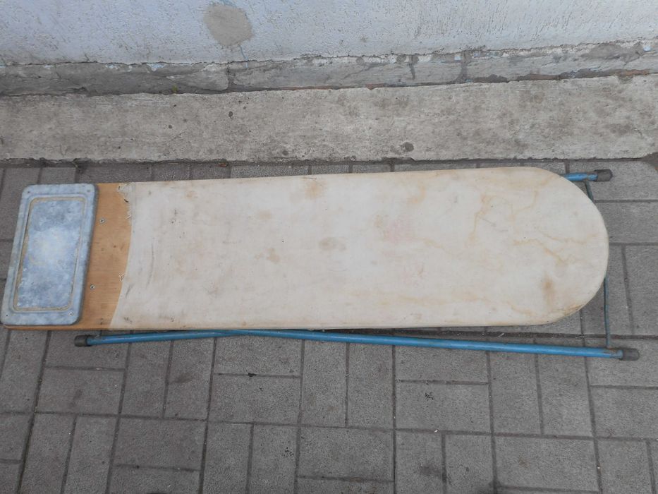 Деревянная доска для праски