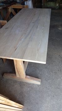 Mesas em madeira