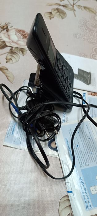 Домашній радіо телефон