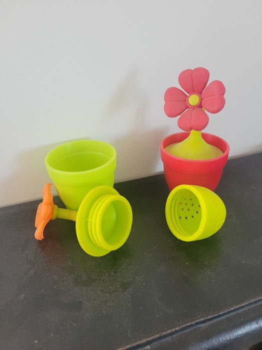 Zaparzaczki do herbaty, kwiatuszki, 2 szt.