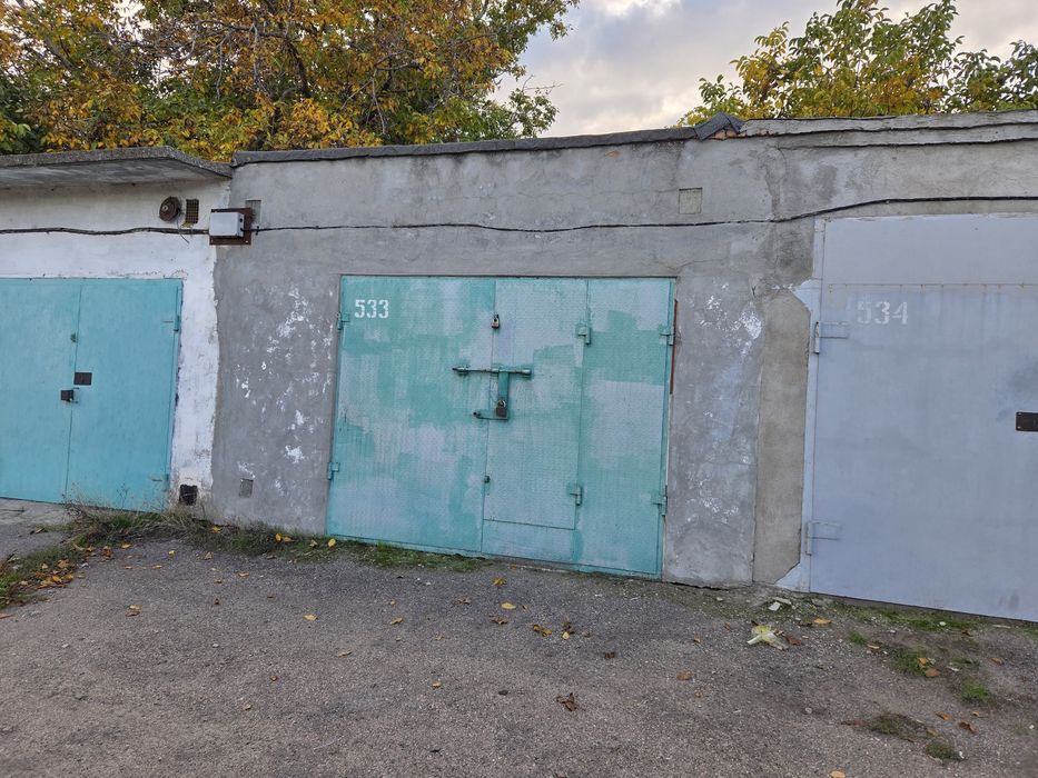 Продам гараж в 15 кооперативе