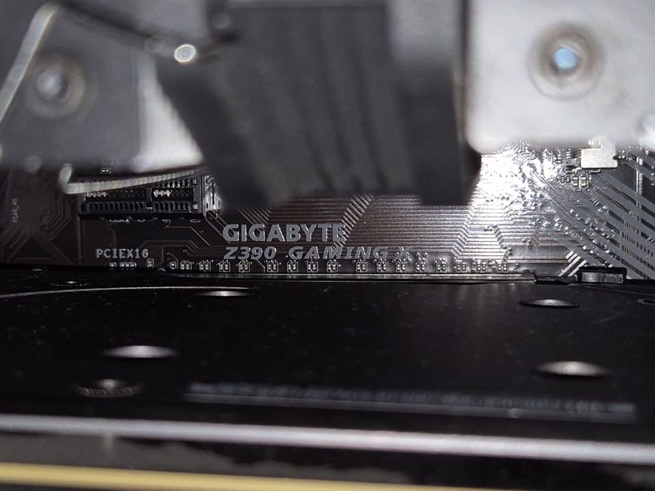 Komputer I9 9900KF Z390 16GB ram 1TB dysk 750W Zasilacz
