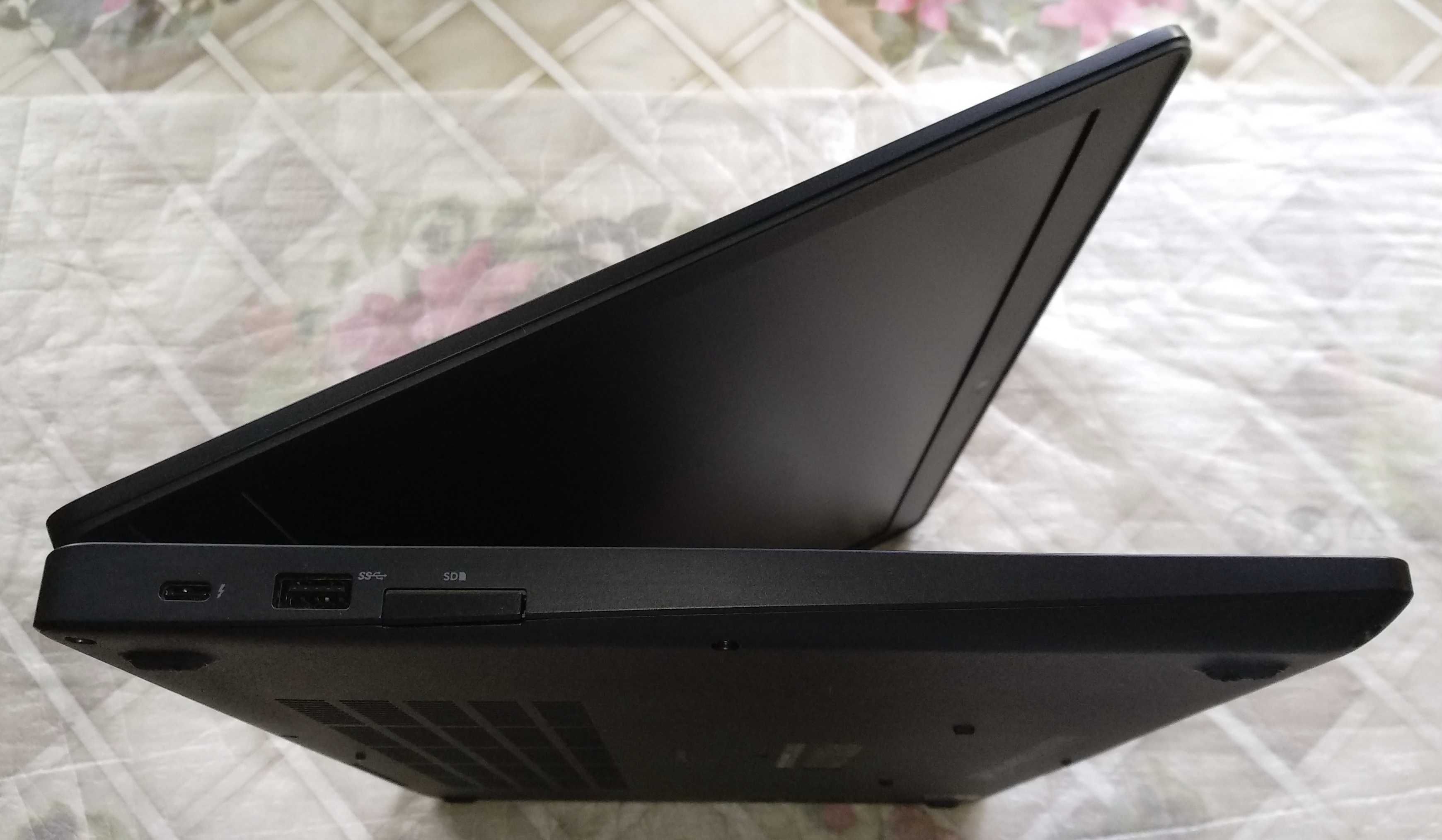 Игровой - Dell Latitude 5580 - 15.6"/i7-7820HQ/16G/SSD 500GB/940MX 2GB