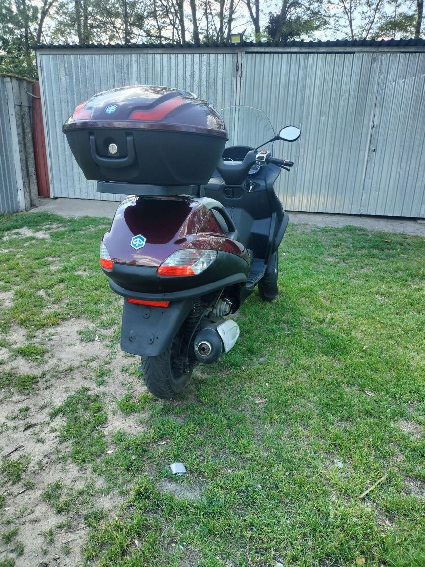 Piaggio MP3. 125cc 2011 rok na kat B