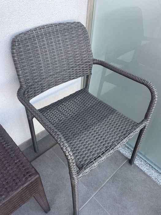 Mesa e 3 cadeiras exterior