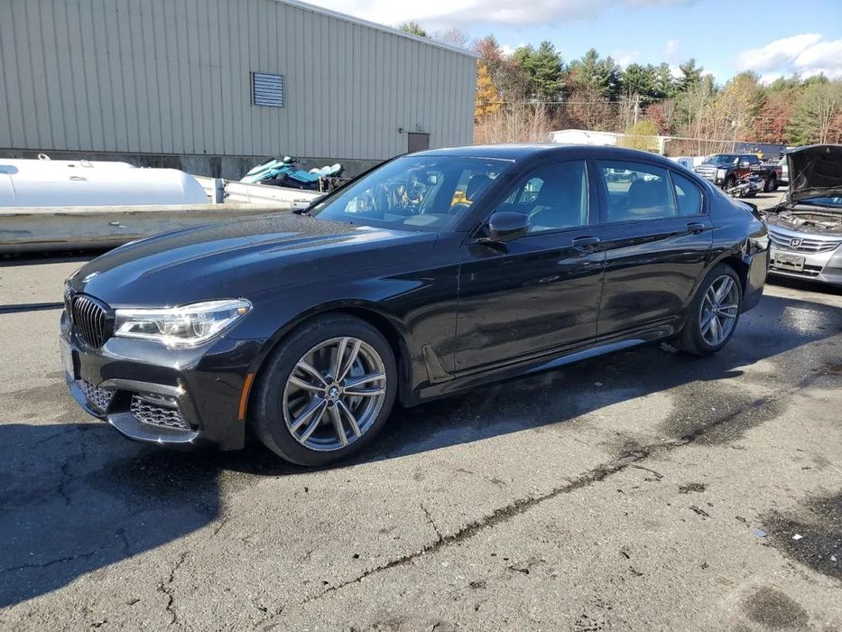 BMW Seria 7 BMW SERIA 7 ! 750XI ! 4.4L ! V8 ! 4X4 ! Import USA ! Bogata WERSJA !