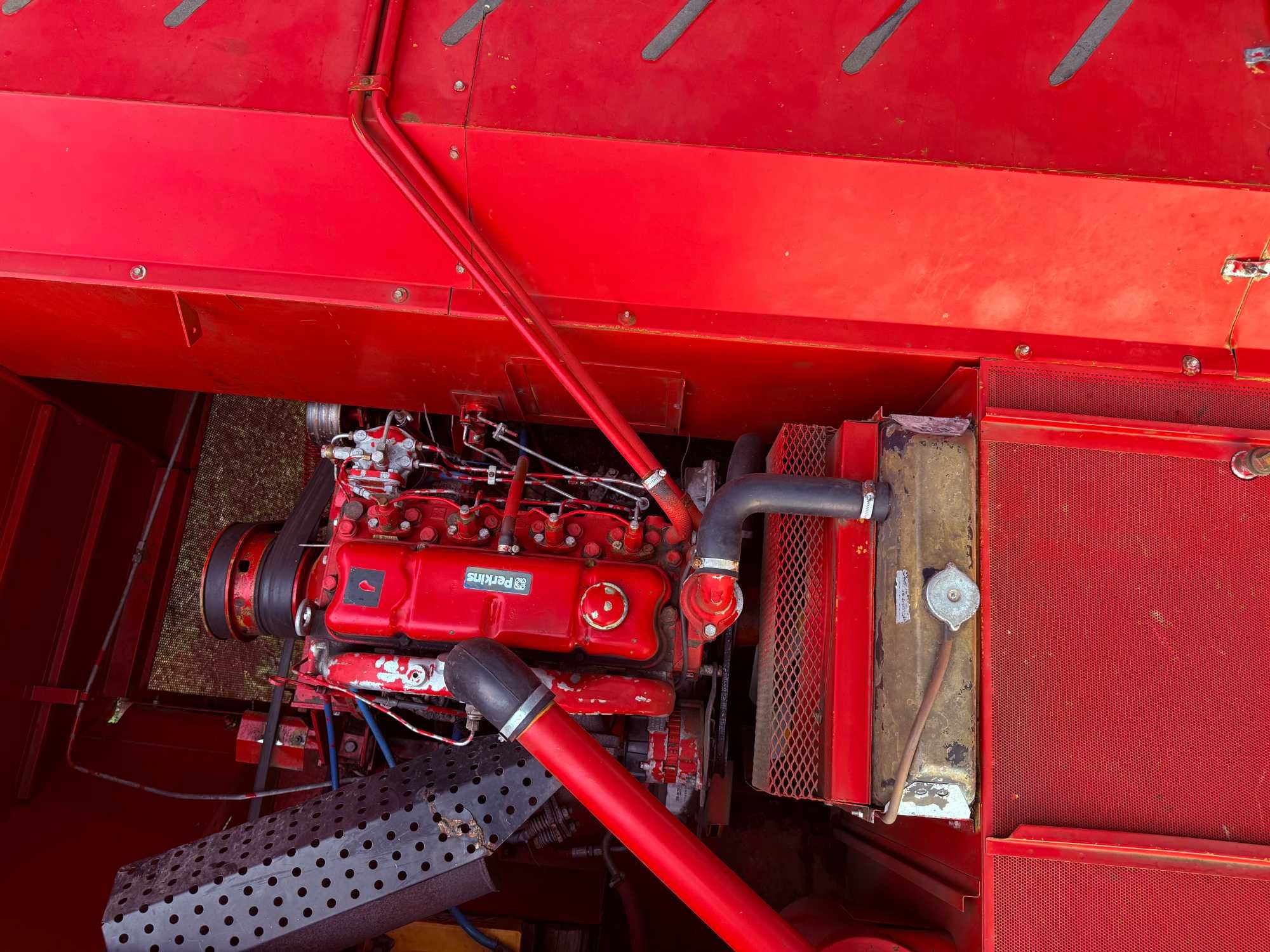 Комбайн Massey Ferguson 20
