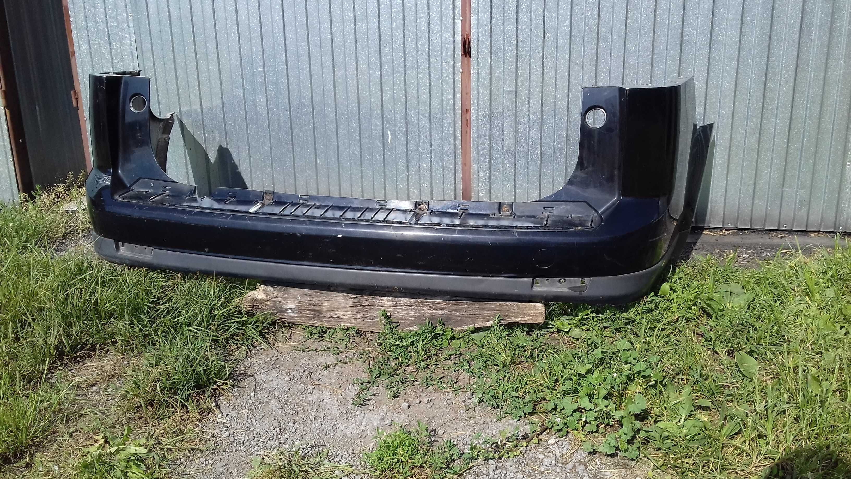 Opel Vectra C KOMBI zderzak TYŁ czarny Z20R