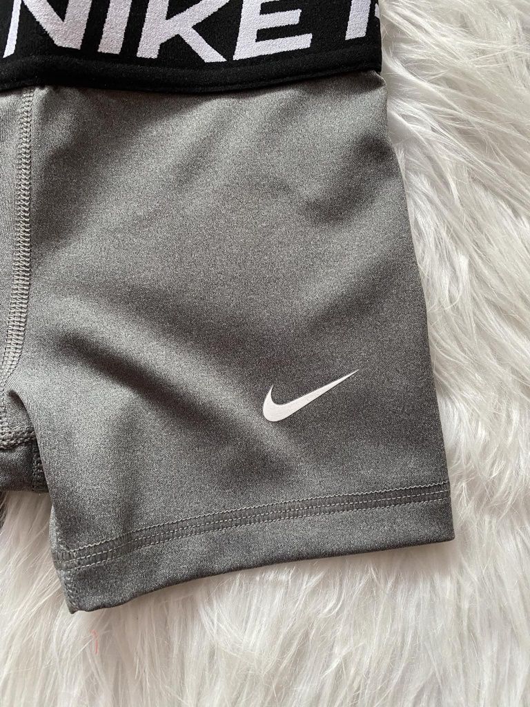 Nike Pro spodenki/szorty dla dziewczynki