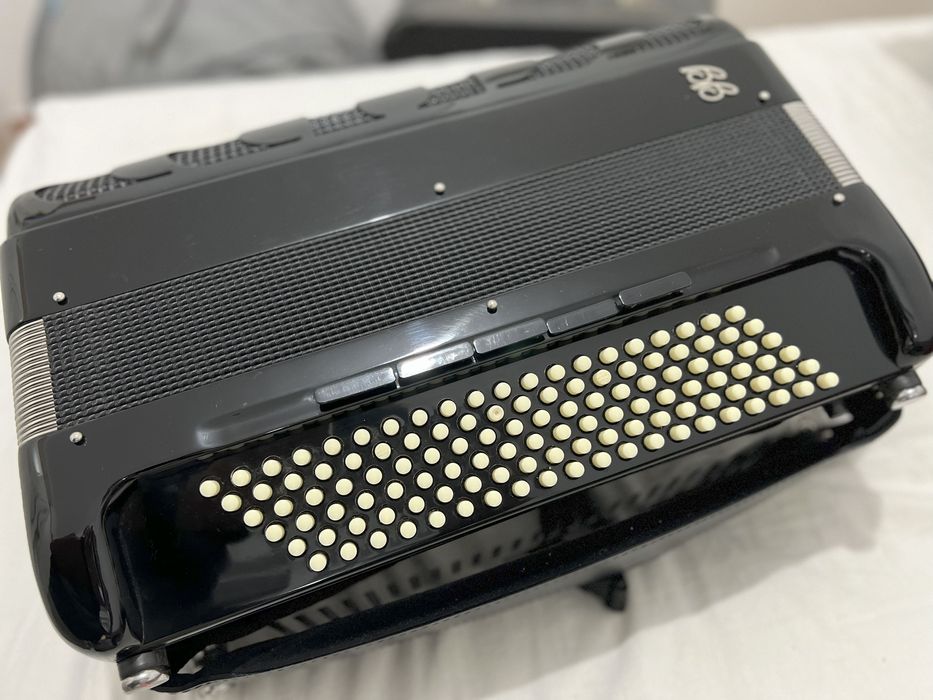 Acordeon italiano Ballone Burini