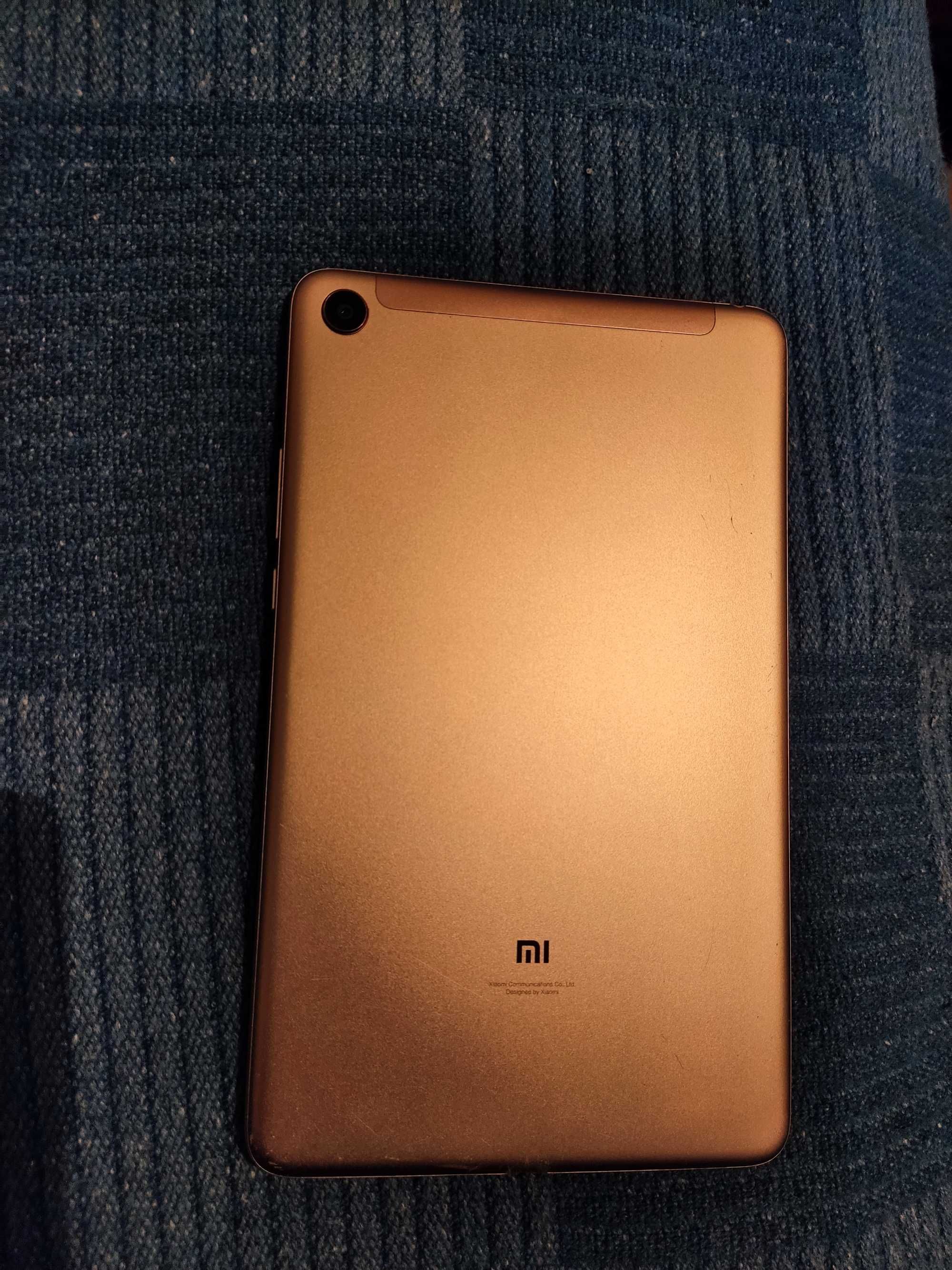 Планшет Xiaomi MiPad 4 4/64GB 4G LTE Rose Gold