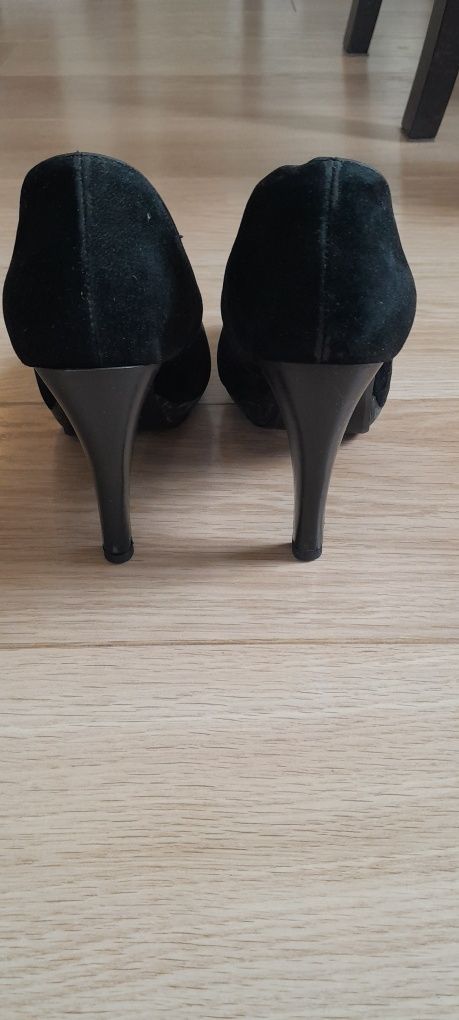 Buty na obcasie, szpilki rozmiar 36