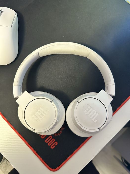 Sluchawki JBL 770