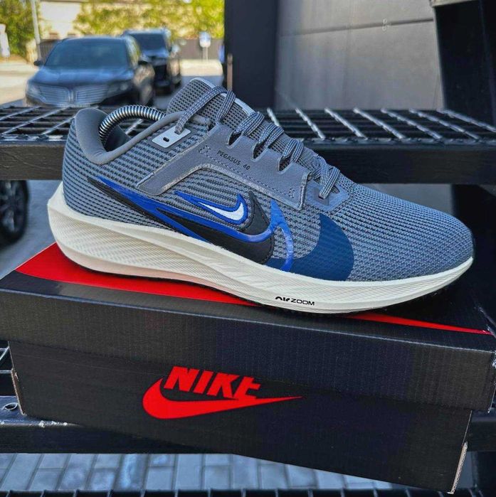 Мужские кроссовки Nike сеточка Найк серые