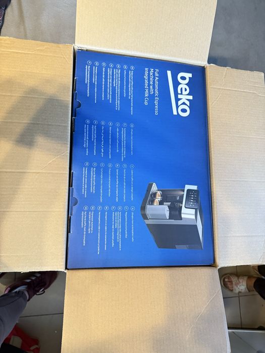 Dane techniczne Ekspres Beko CaffeExperto CEG7304X
