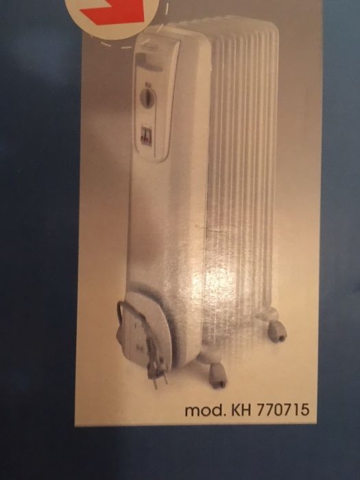 Масляный радиатор Delonghi KH 770715