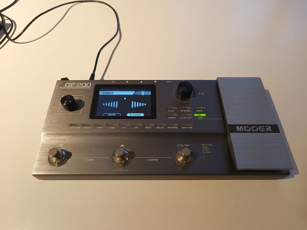 Procesor gitarowy Mooer GE200