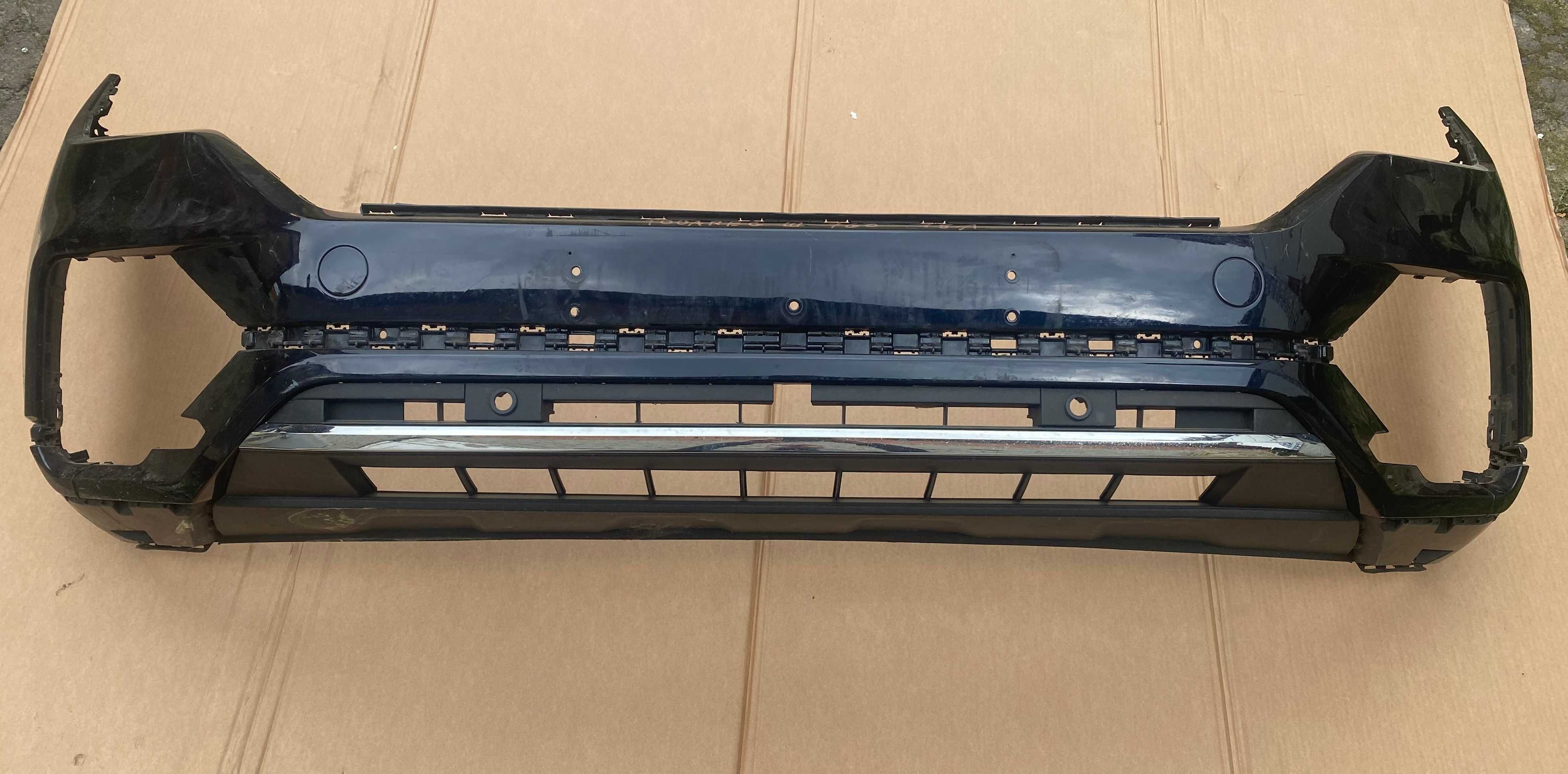 Бампер передній VW Touareg 18р- бампер передний туарег 760807221E