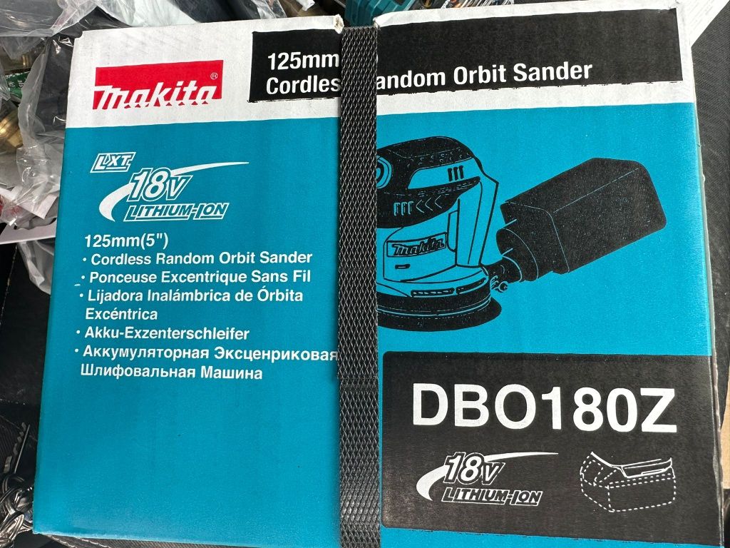 Шліфмашина Makita DBO180Z нові оригінал