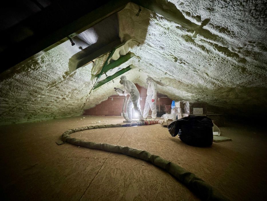 Ocieplenie pianą PUR | Ocieplenie Celulozą | Wełną | Rekuperacja