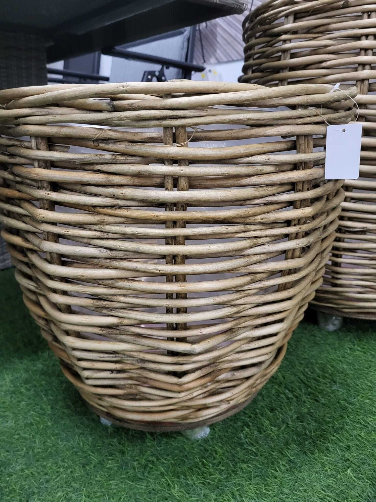 Zestaw 2 koszy rattan na kółkach, okrągłe, Duif,58x66, 48x49cm.