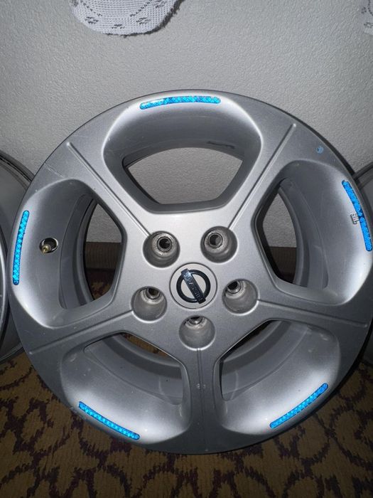 Диски Nissan leaf 5x114.3 R16