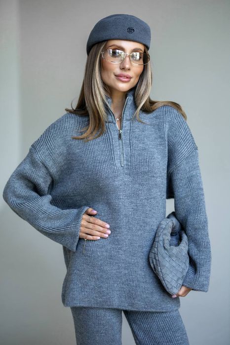 Зимовий в'язаний костюм жіночий Зимний женский вязаный костюм