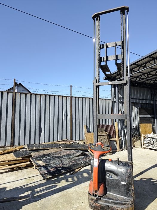 Wózek widłowy elektryczny LINDE L10 – 1000 kg udźwigu