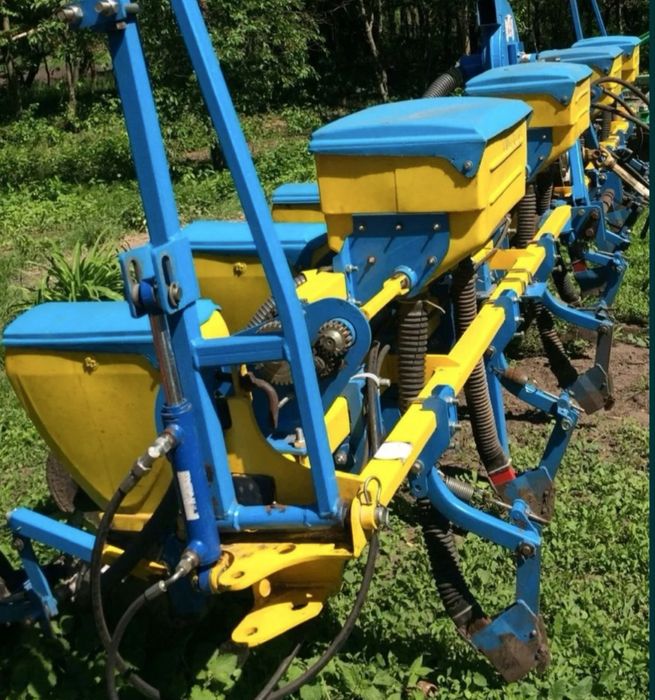 Сівалка пневматична універсальна модернізована